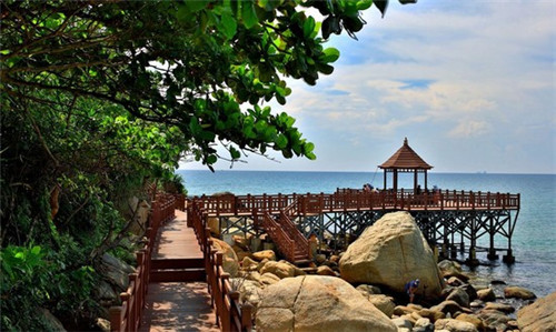 在辽中县加盟锅小福三汁小闷锅有什么优势